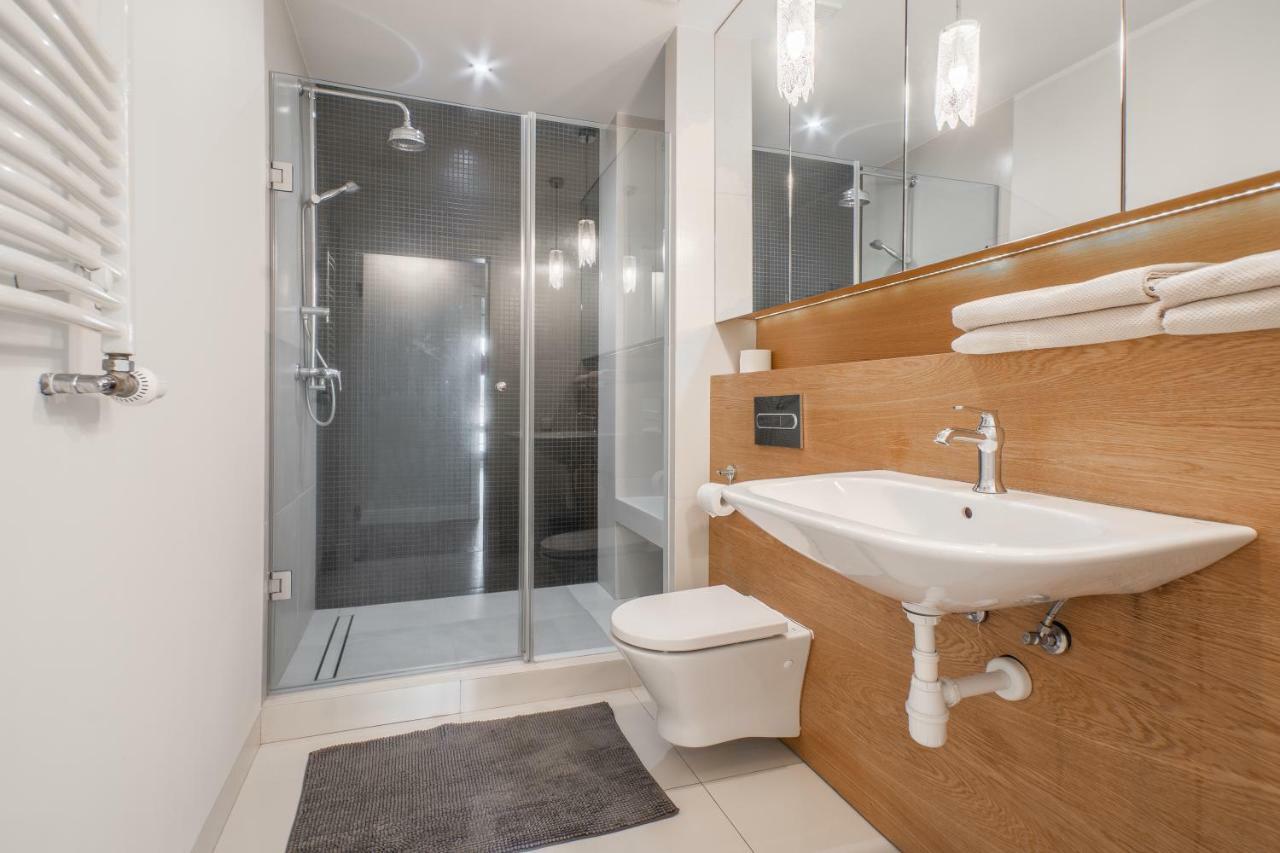 Citystay Ambra Waterlane Apartment Gdańsk Exteriör bild