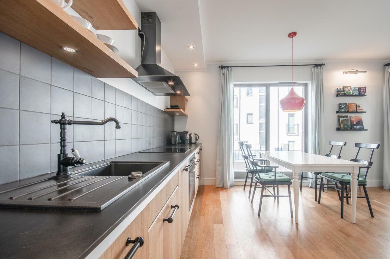 Citystay Ambra Waterlane Apartment Gdańsk Exteriör bild
